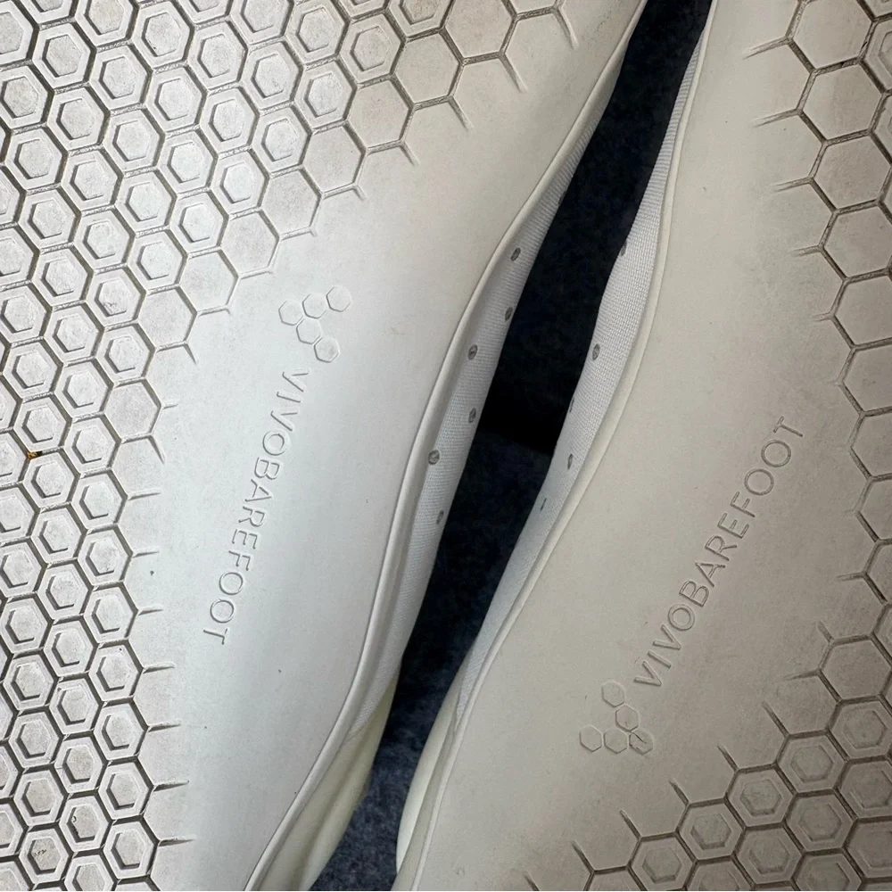 Vivobarefoot Men's Primus Lite III size EU 45 US 12  white